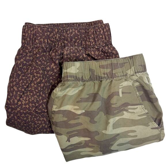 2 Pair Casual Comfy Active Shorts Camo Animal Loose Fit Boardwalk Size XXL - Picture 1 of 8